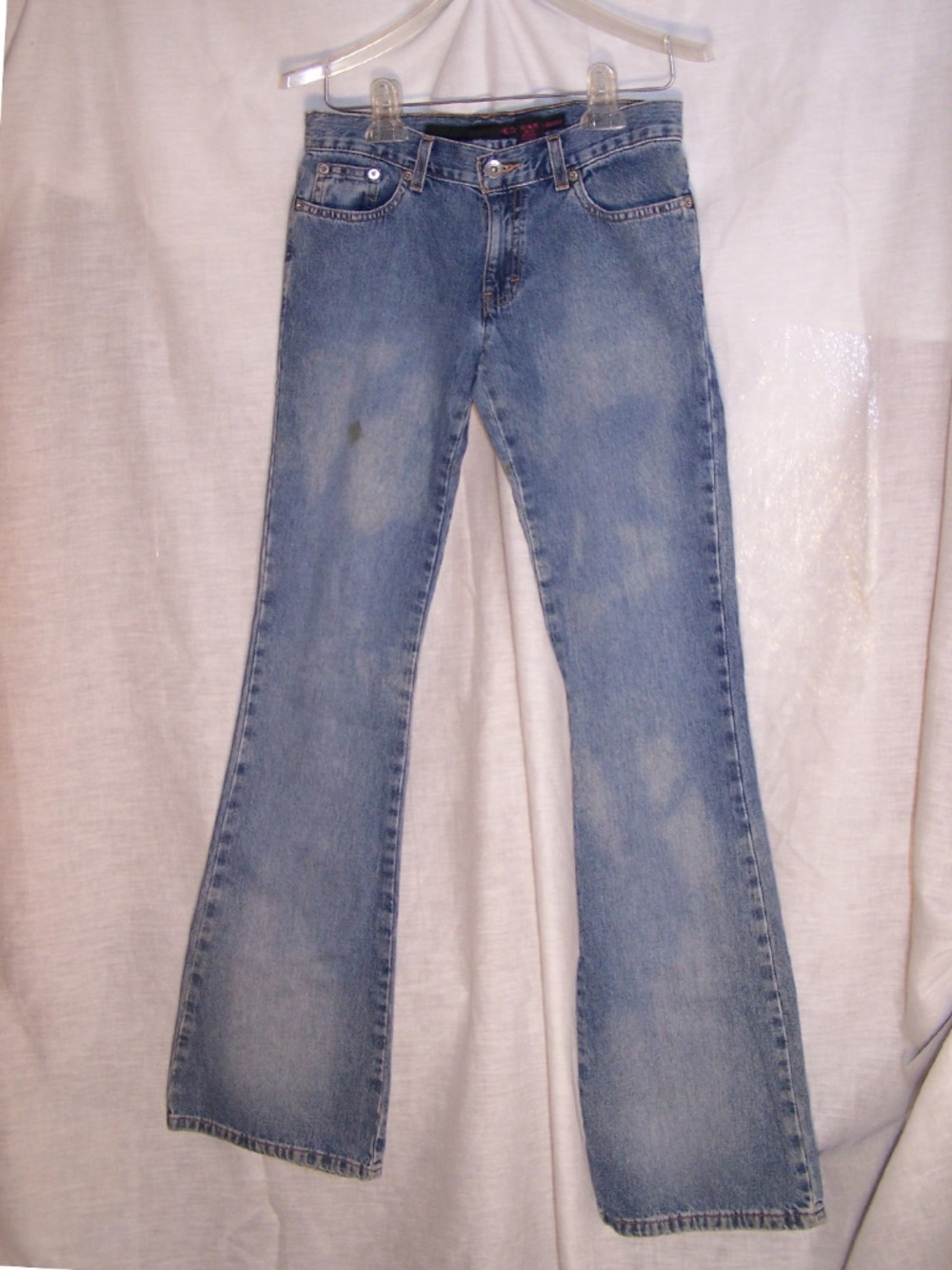 VTG- Calvin Klein mid-rise flare jeans